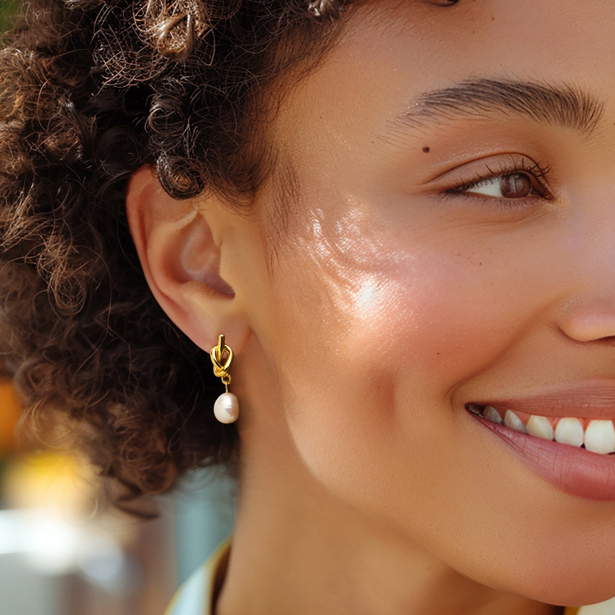 Knotted Pearl Earrings