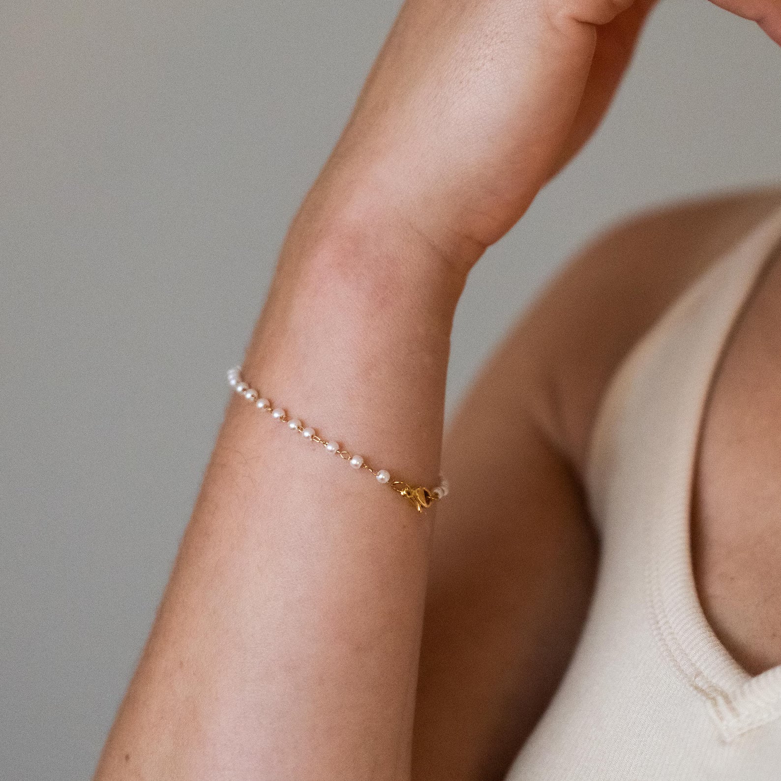 Dainty Pearl Bracelets - Steel