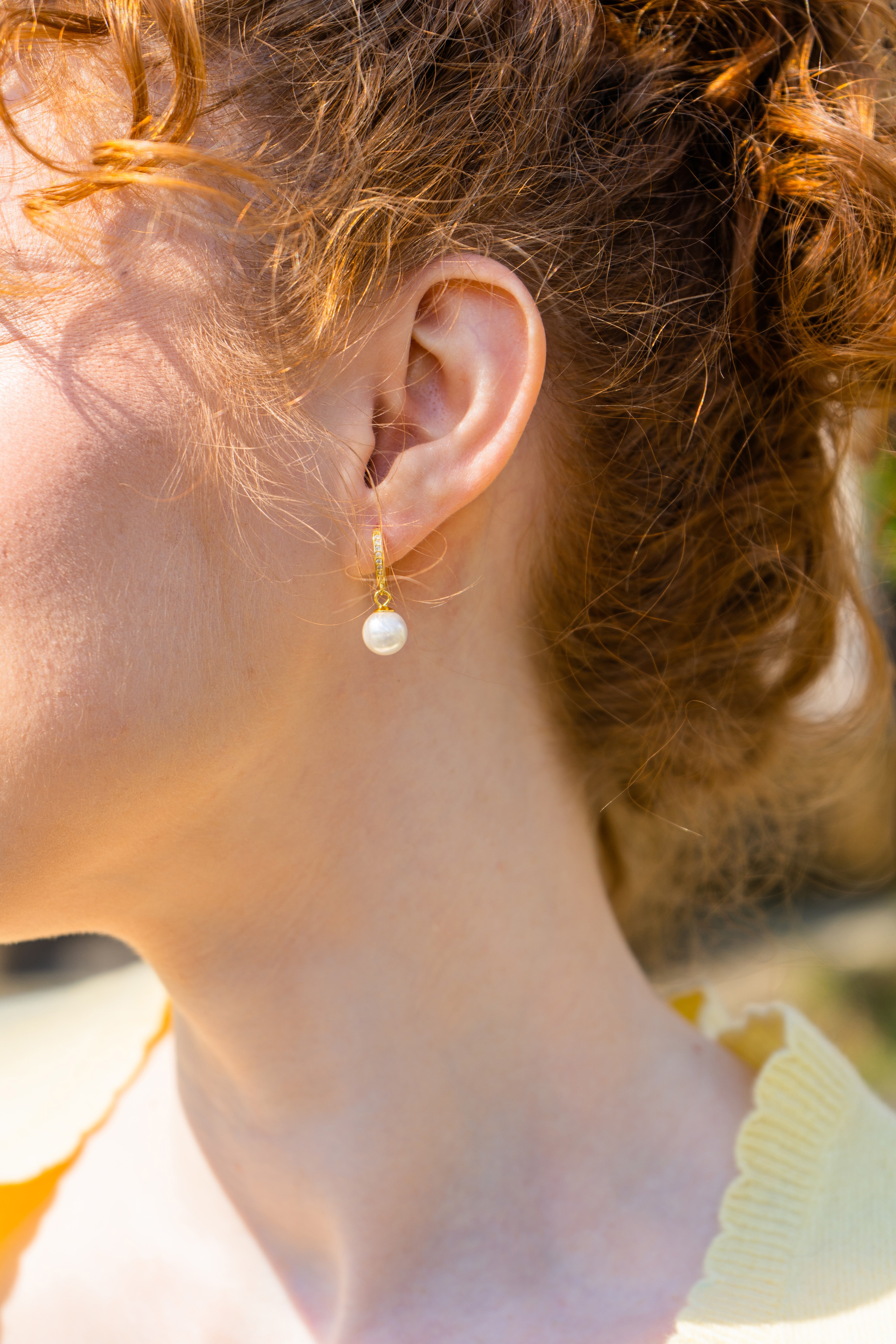 Dainty Studded Hoop Pearl Earrings