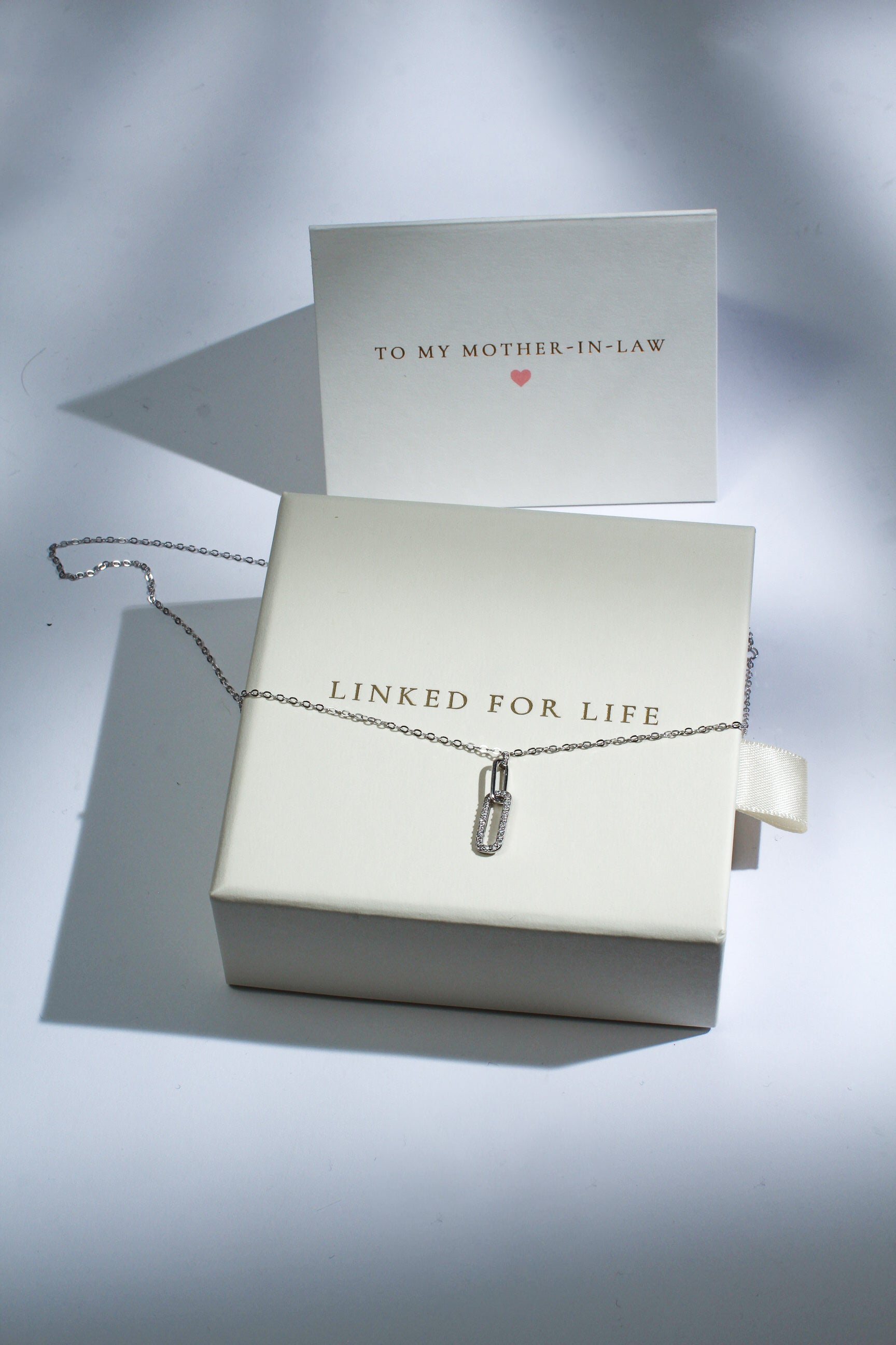 Dainty Drop Link