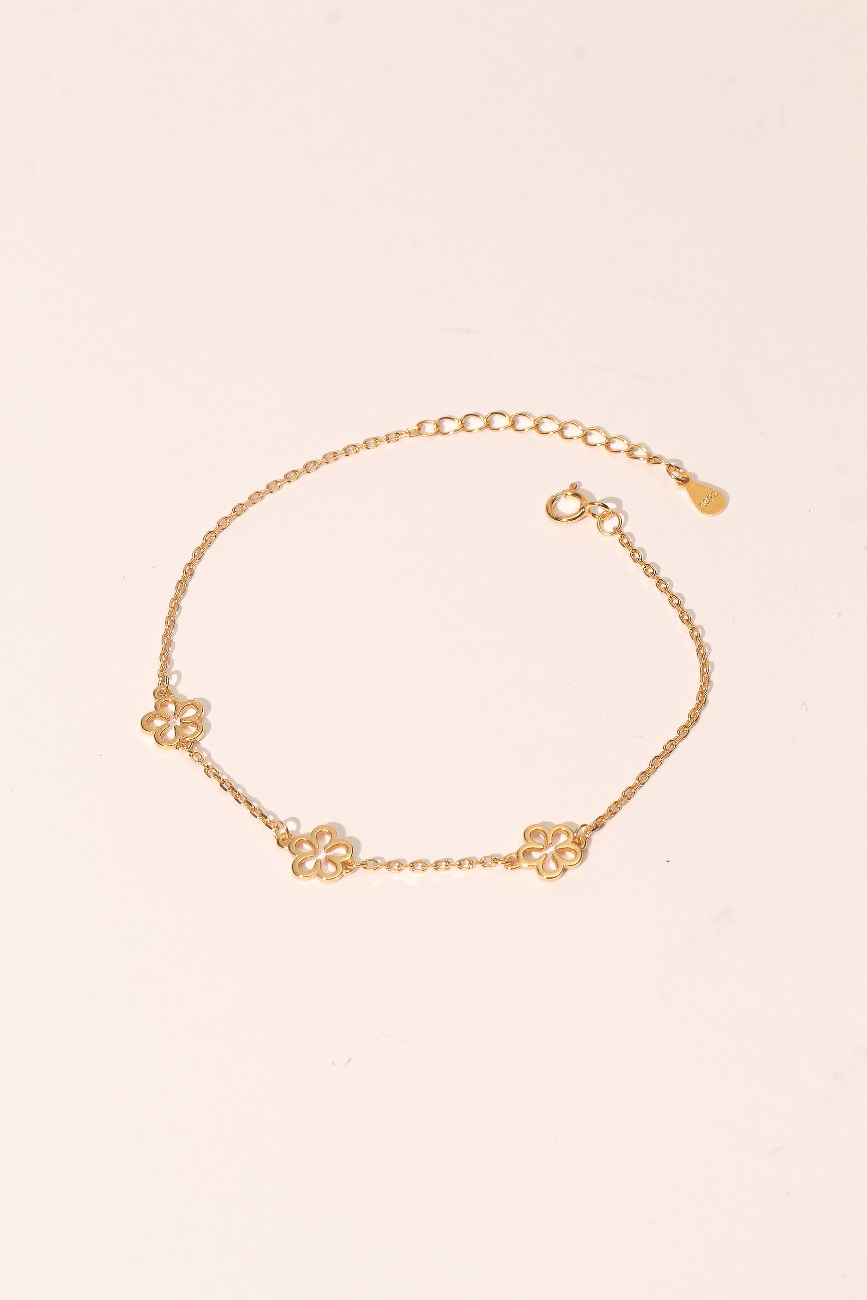 Floral Daisy Bracelet