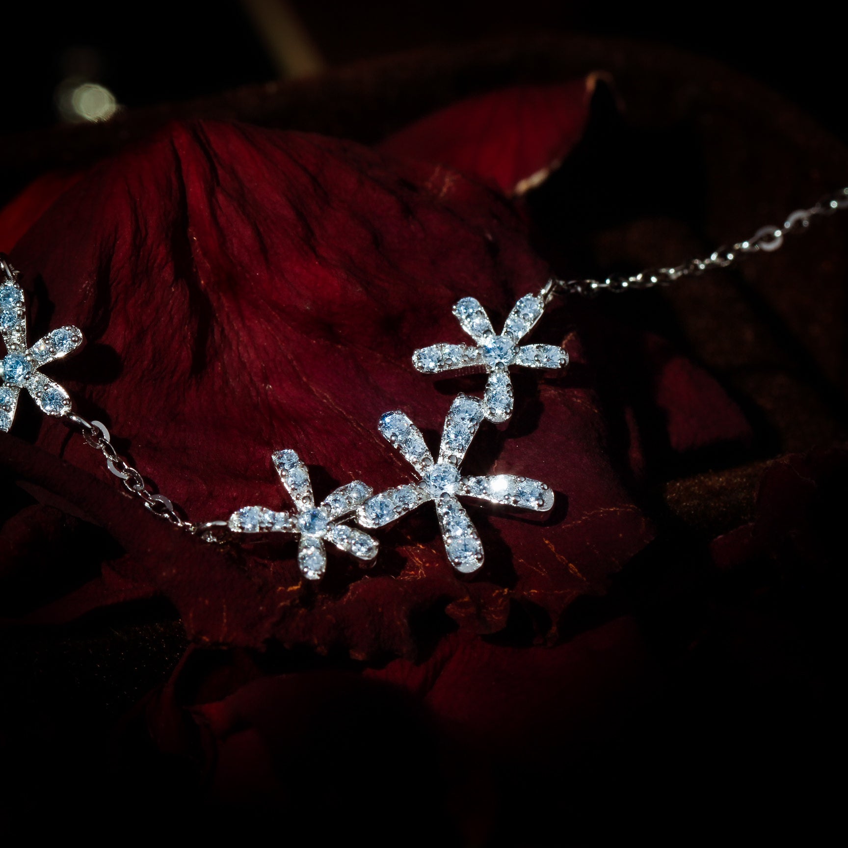 Flower Girl - Wild Flowers Necklace