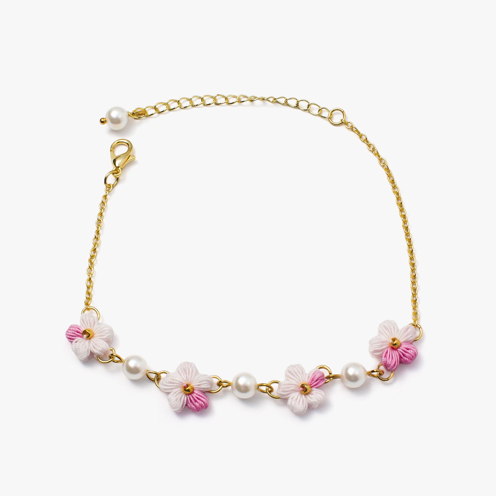 Flower N Pearls - Dainty Crocheted Flower Bracelet