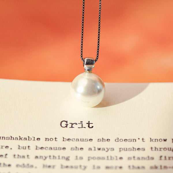 Grit - Pearl Necklace