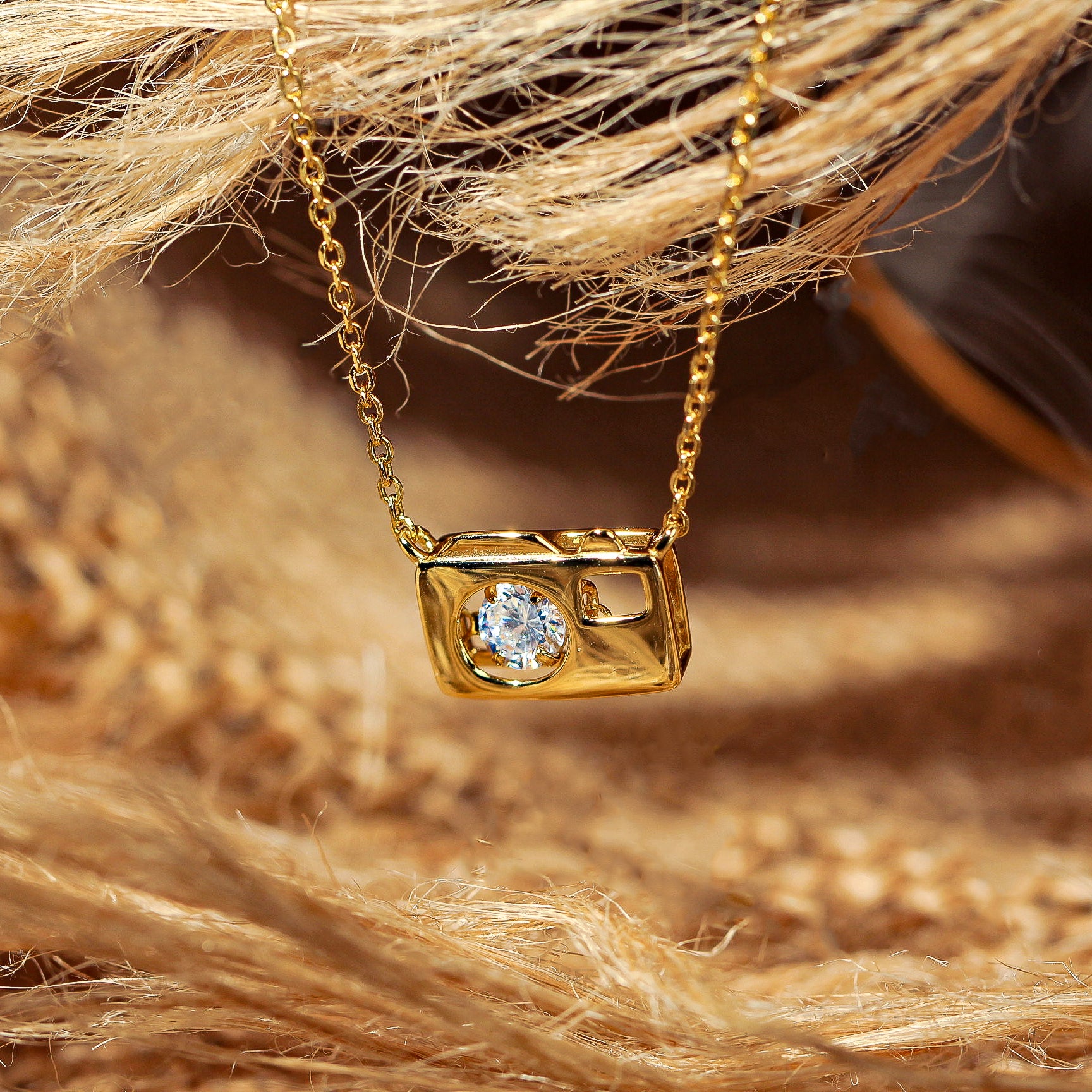 Wedding Photographer - Zirconia Necklace