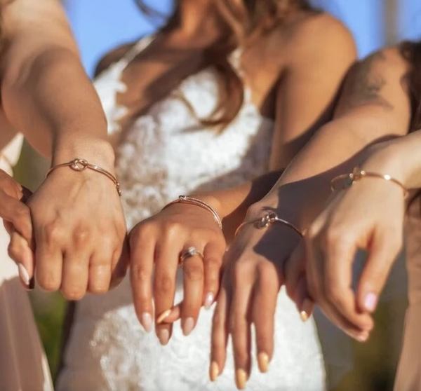 AC "Tie The Knot" initial Bracelet