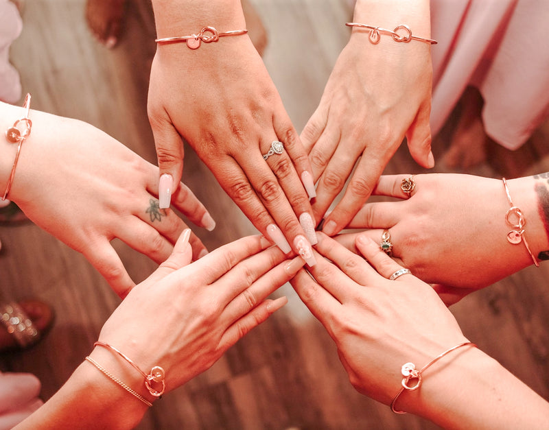 AC "Tie The Knot" initial Bracelet